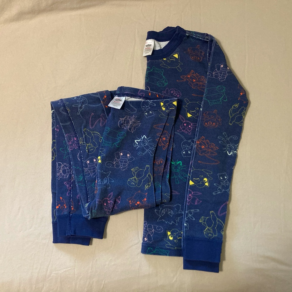 Hanna Andersson Pokémon pajamas sizer 150/US 12
